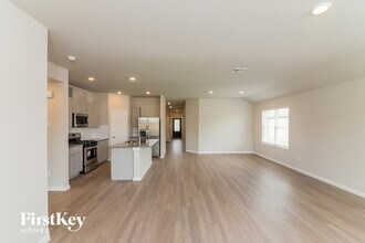 1902 Morse Way in San Antonio, TX - Foto de edificio - Building Photo