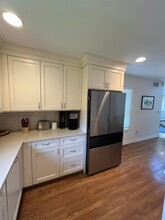 34 Sweetgrass Rd in Westhampton, NY - Building Photo - Building Photo