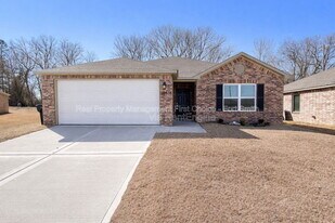 10638 Cedar Wy in Fort Smith, AR - Building Photo