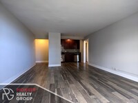 433 W Wellington Ave, Unit 9B in Chicago, IL - Building Photo - Building Photo