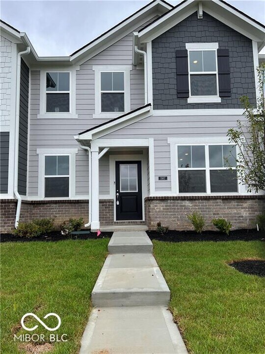 1987 Mildred Rd in Westfield, IN - Building Photo