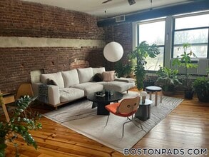 600 Columbia Rd, Unit 21 in Boston, MA - Building Photo - Building Photo