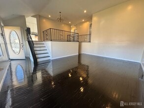 1108 Frank St in Roselle, NJ - Building Photo - Building Photo