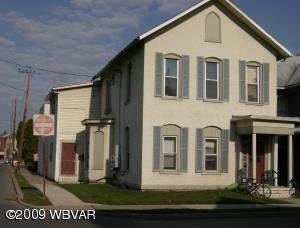 117 W Bald Eagle St in Lock Haven, PA - Building Photo