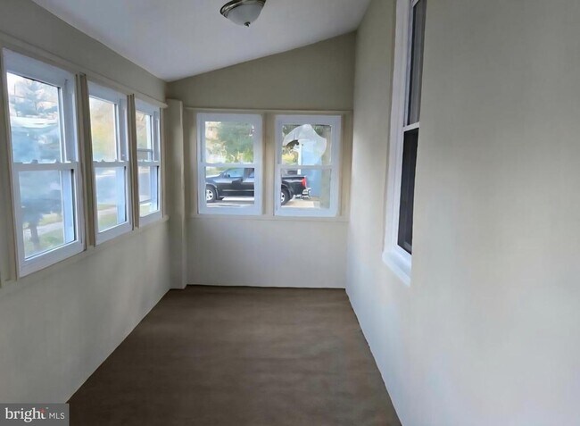 524 8th Ave in Lindenwold, NJ - Building Photo - Building Photo