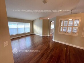 22807 Hawk Hill Loop in Land O Lakes, FL - Foto de edificio - Building Photo