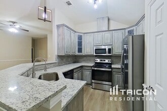 621 Matador Dr in Little Elm, TX - Building Photo - Building Photo