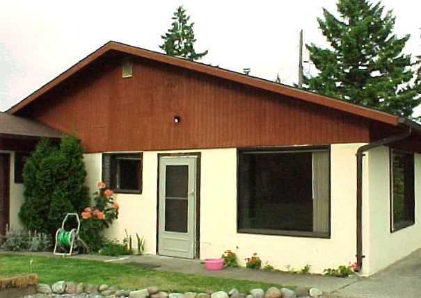 9020 Waverly Dr SW in Lakewood, WA - Building Photo