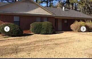 169 W Paces Dr in Athens, GA - Building Photo