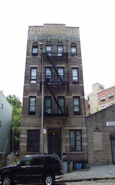 1295 Union Ave in Bronx, NY - Foto de edificio