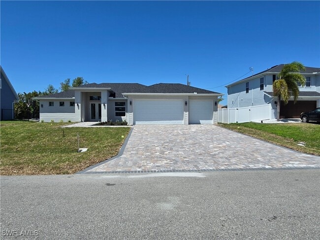 property at 521 NW 5th St
