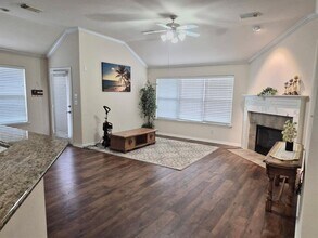 9519 Carsonmont Ln in Houston, TX - Building Photo - Building Photo