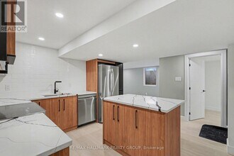 52 Glenridge Rd in Ottawa, ON - Building Photo - Building Photo