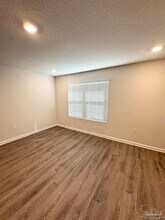 6311 Burrow Ln in Bellview, FL - Building Photo - Building Photo