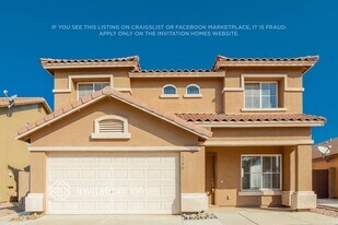 15340 W Hearn Rd, Unit 45 in Surprise, AZ - Building Photo