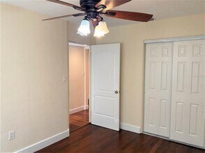 19 W King St in Orlando, FL - Building Photo - Building Photo