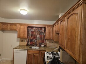 45 Terhune Ave, Unit 2 in Jersey City, NJ - Foto de edificio - Building Photo