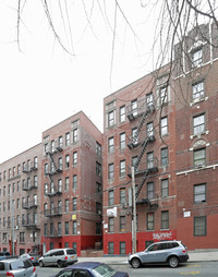 2705 Marion Ave in Bronx, NY - Foto de edificio - Building Photo