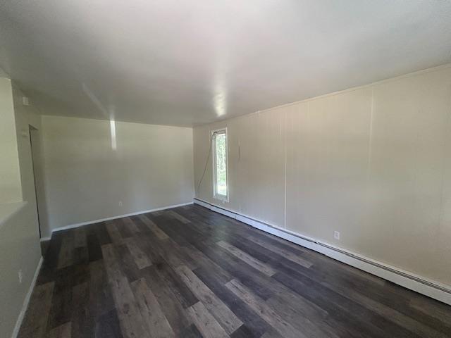 67 Johns Neck Rd in Shirley, NY - Building Photo - Building Photo