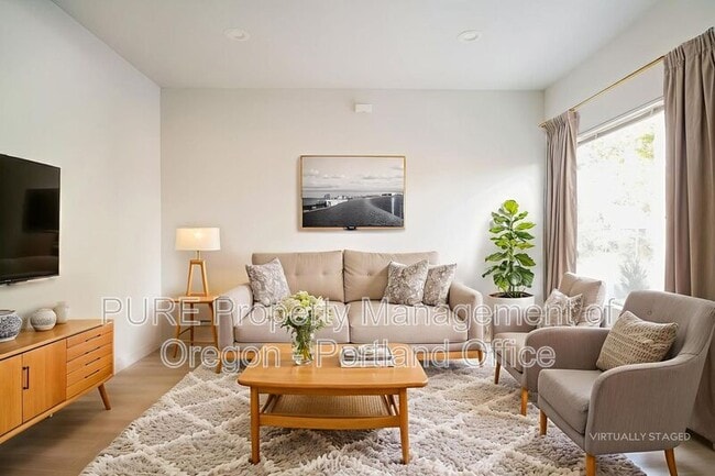 property at 5878 N Harvard St