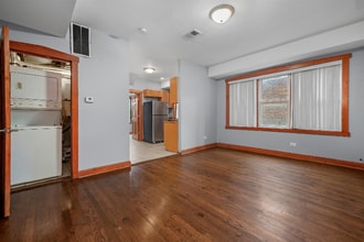 4538 W Jackson Blvd in Chicago, IL - Foto de edificio - Building Photo