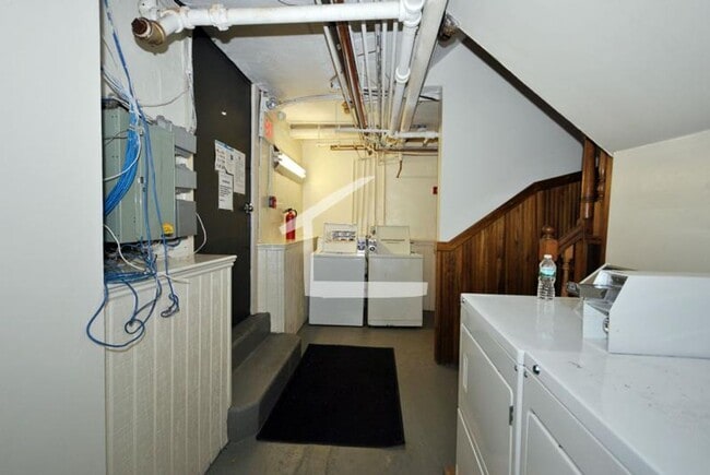 property at 25 Glenville Ave