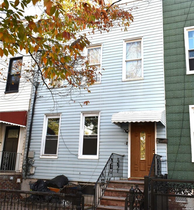 278 Etna St in Brooklyn, NY - Foto de edificio