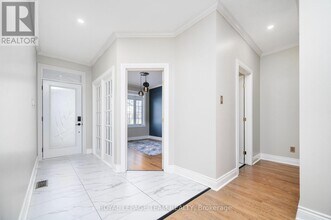 115 Grandpark Cir in Ottawa, ON - Building Photo - Building Photo