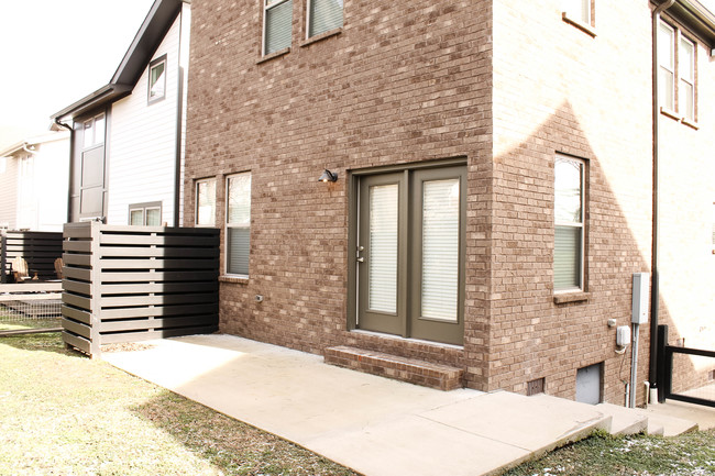 1696 Carvell Ave in Nashville, TN - Building Photo - Building Photo