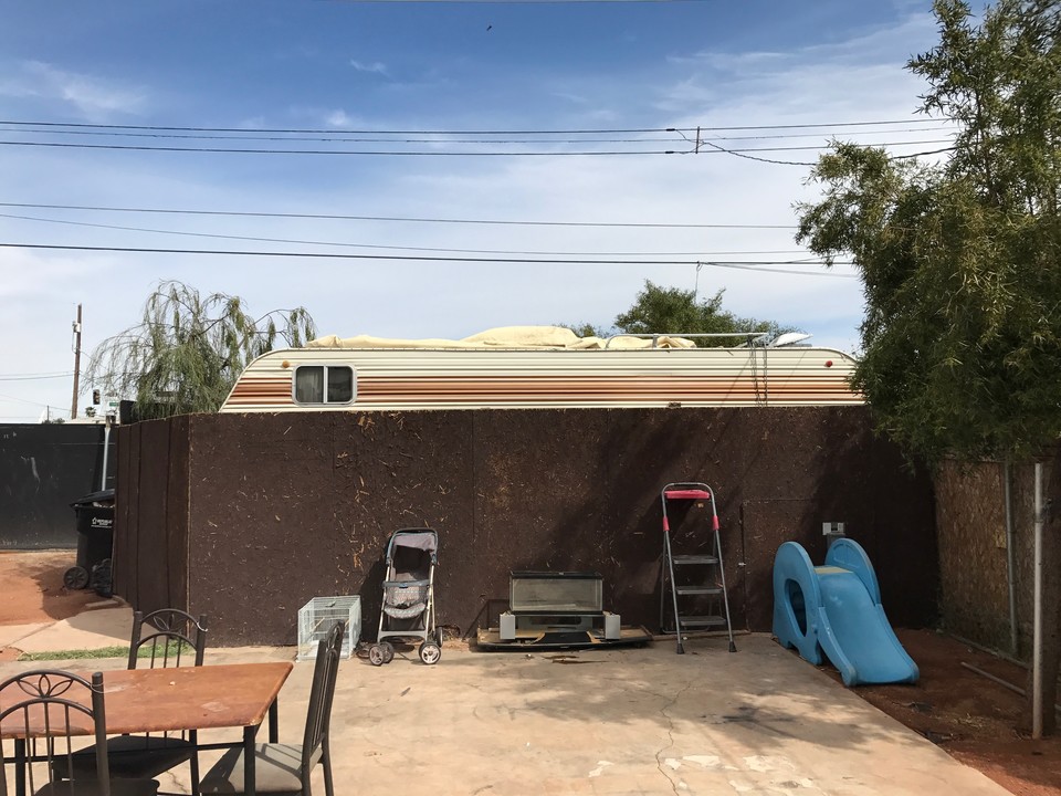 318 W Van Buren Ave in Las Vegas, NV - Building Photo