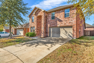 13031 Michelle Dr in Frisco, TX - Building Photo - Building Photo