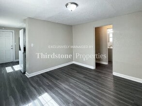 1002 Lawrence St in Jacksonville, FL - Building Photo - Building Photo