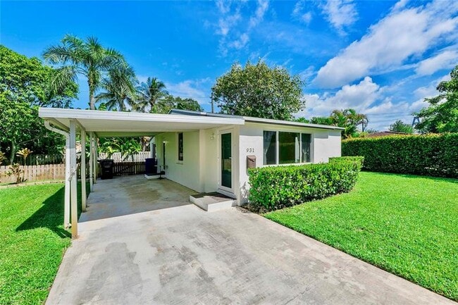 property at 931 SW 21st Ct