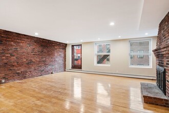 130 Fulton St in Boston, MA - Foto de edificio - Building Photo
