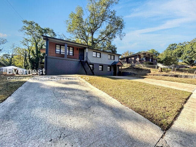 property at 1214 Calhoun Ave