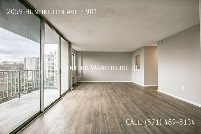 2059 Huntington Ave in Alexandria, VA - Building Photo - Building Photo