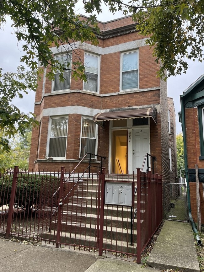 1254 S Kildare Ave