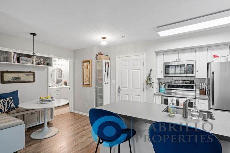 1435 India St in San Diego, CA - Building Photo