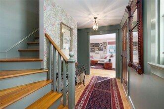 68 Sachuest Way in Middletown, RI - Building Photo - Building Photo