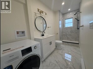 191 Marentette Ave in Windsor, ON - Building Photo - Building Photo