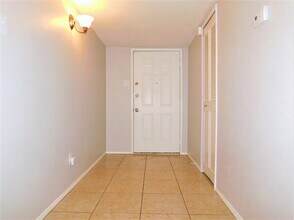 2013 Rose Hill Rd in Carrollton, TX - Building Photo - Building Photo
