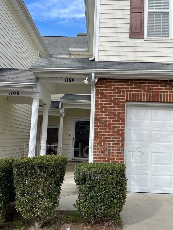 1104 Hadel Pl in Knightdale, NC - Building Photo - Building Photo