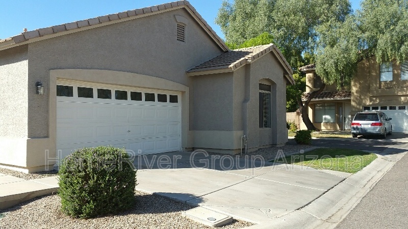 675 S Bedford Dr in Chandler, AZ - Building Photo