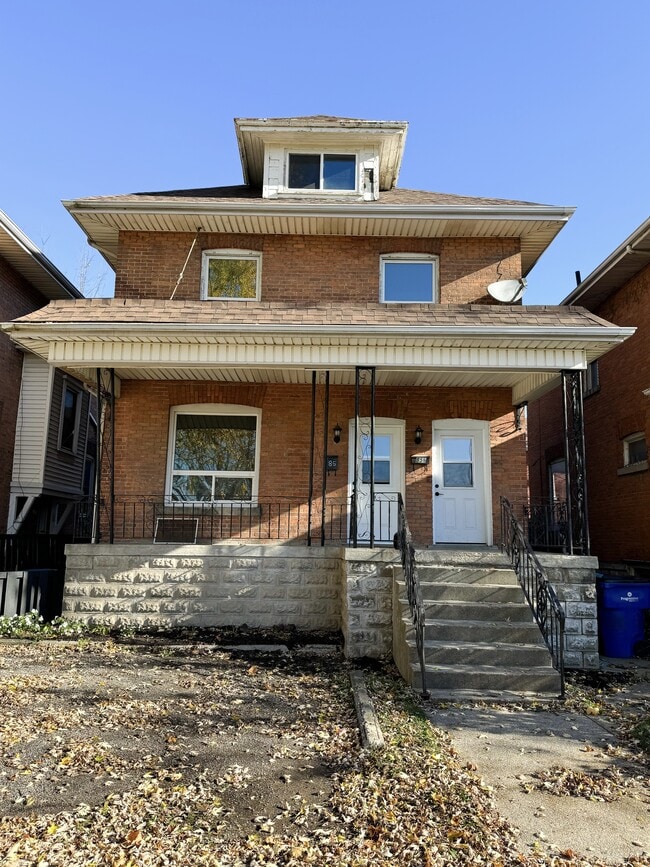 85 Victoria Ave in Chatham, ON - Building Photo - Building Photo