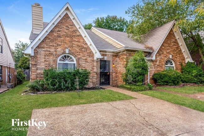 1611 Smokehouse Dr in Memphis, TN - Foto de edificio - Building Photo