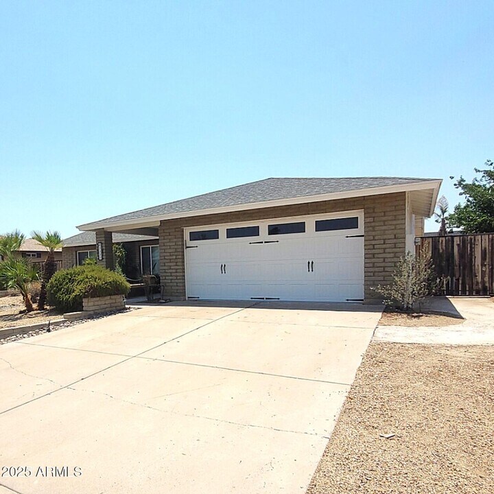 3137 W Wescott Dr in Phoenix, AZ - Building Photo