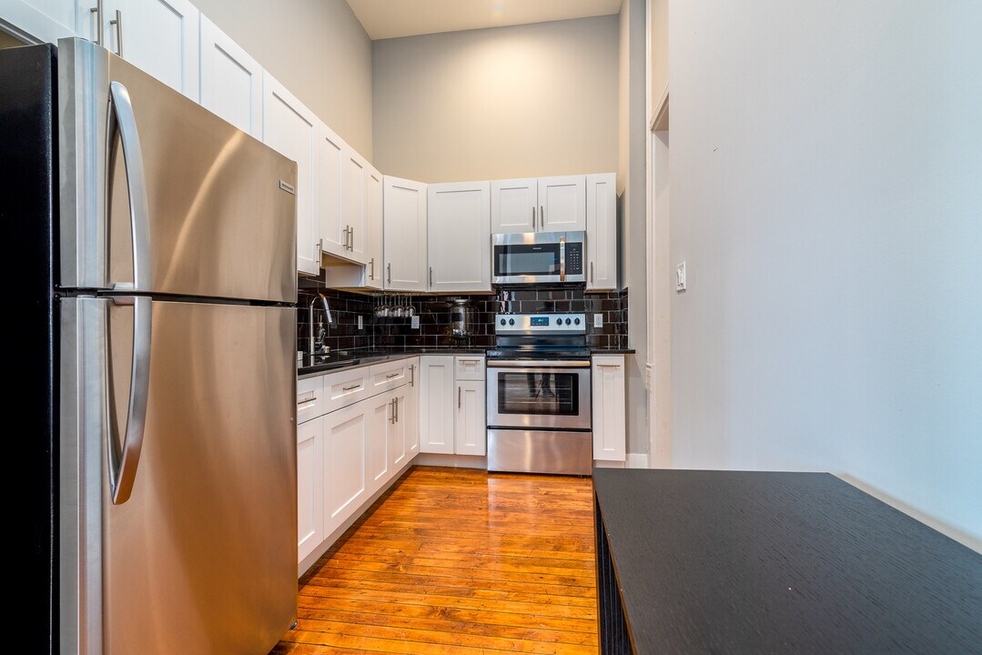 1502 S 17th St in Philadelphia, PA - Building Photo