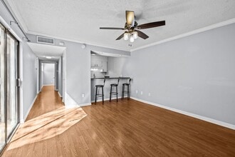 3350 Altamont Rd S in Birmingham, AL - Foto de edificio - Building Photo