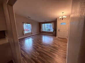 624 Clearview Way in Eagle Point, OR - Building Photo - Building Photo