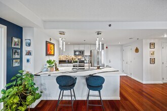 700 1st St in Hoboken, NJ - Building Photo - Building Photo